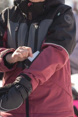 Lindberg Alpine Vinterjakke, Black/Cerise