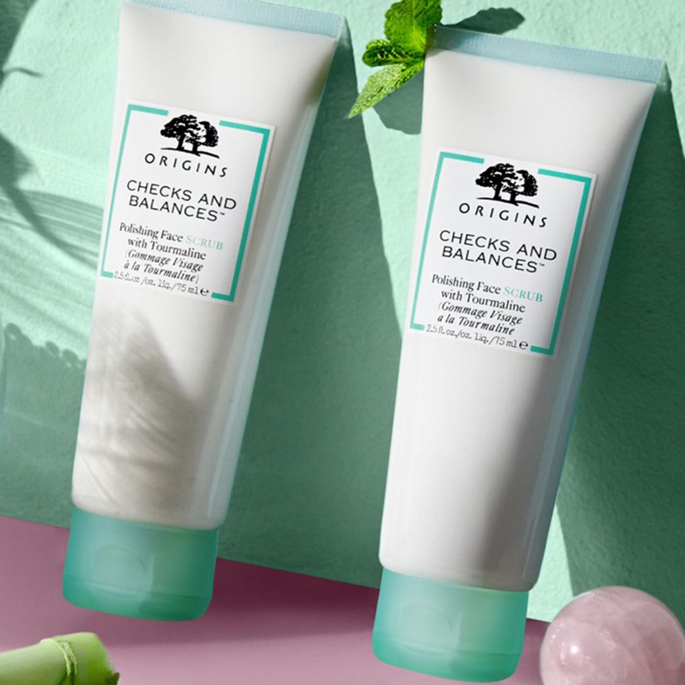 ORIGINS Checks and Balances™ Polishing Face Scrub with Tourmaline + GinZing™ SPF40 Energy-Boosting Tinted Moisturizer 15ml GRATIS