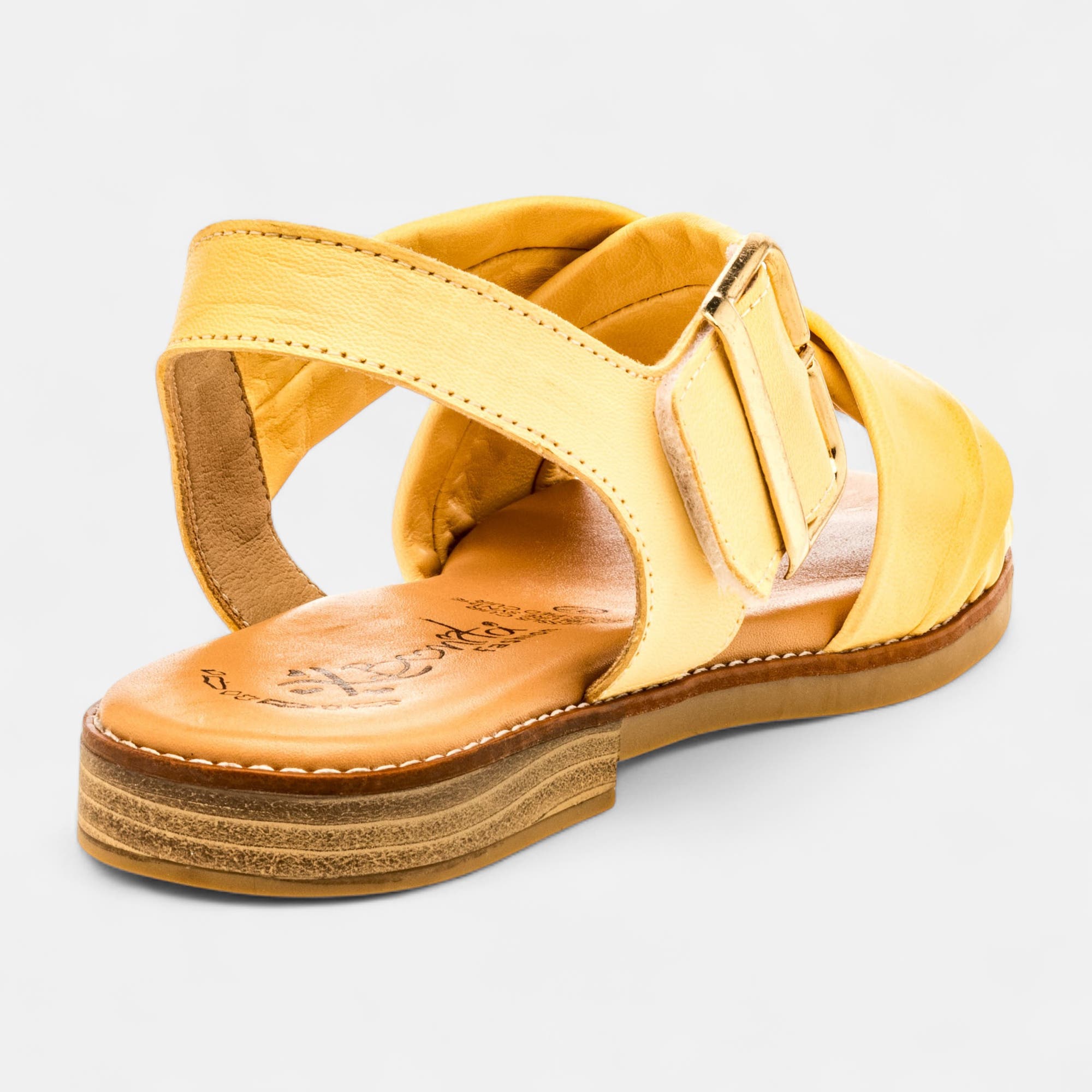 Nu-pieds Femme en cuir jaune