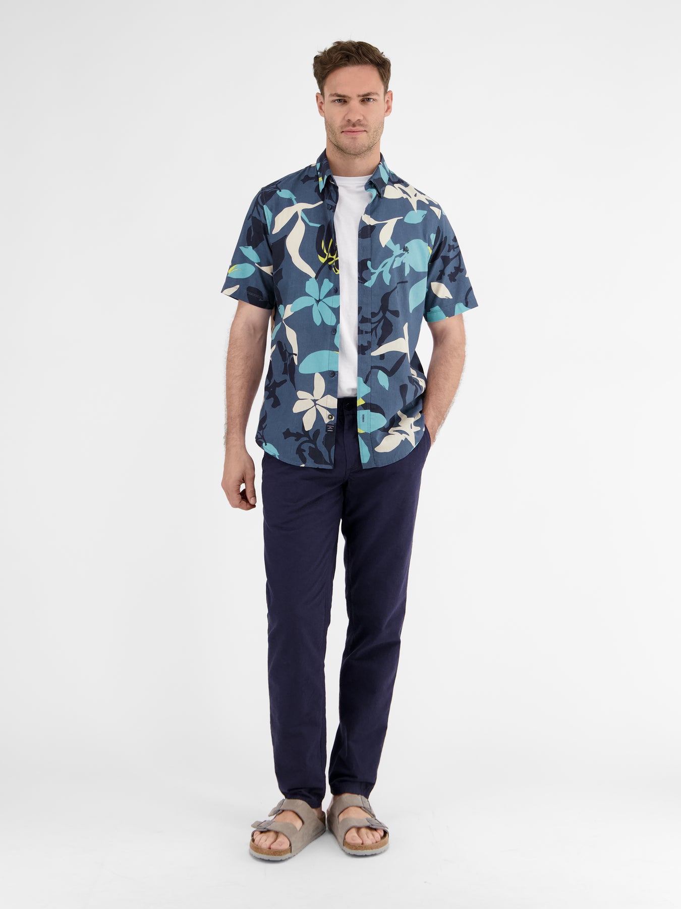 Sommerhemd in Hawaiian-Style