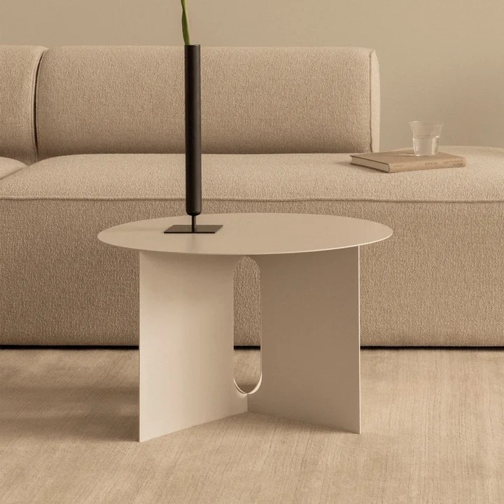 Audo - Androgyne Beistelltisch Base, Ø 40 cm, Stahl gebürstet