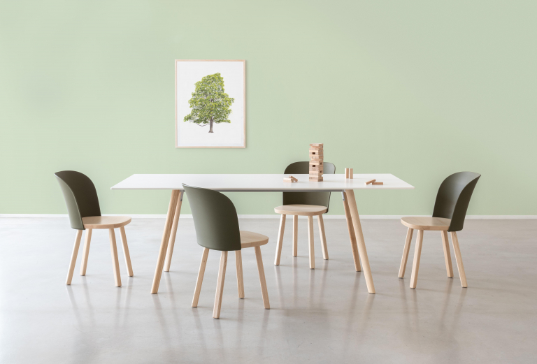Magis Alpina eetkamerstoel zwart