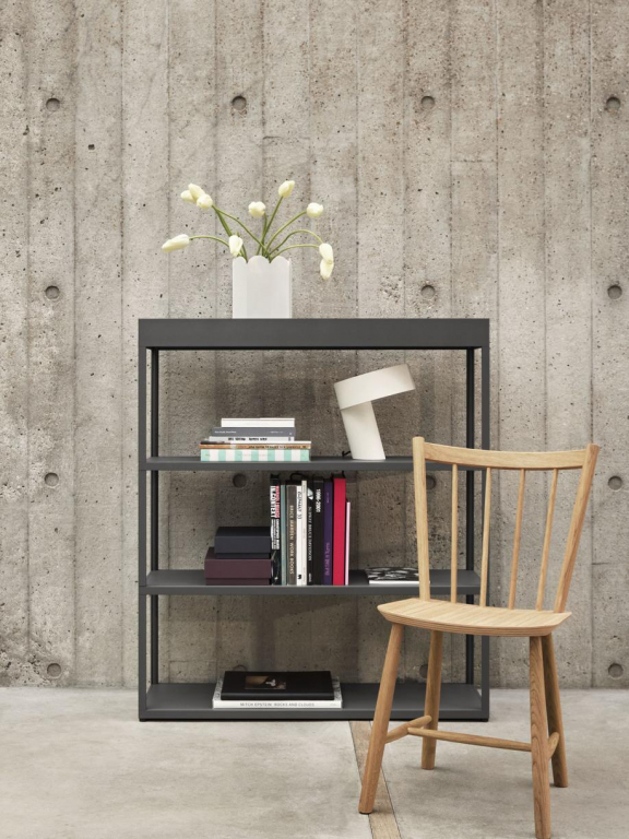 Hay Slant tafellamp zwart