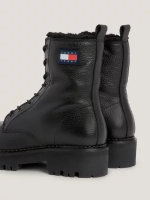 Botas urbanas de couro forrado e quente com cadarço