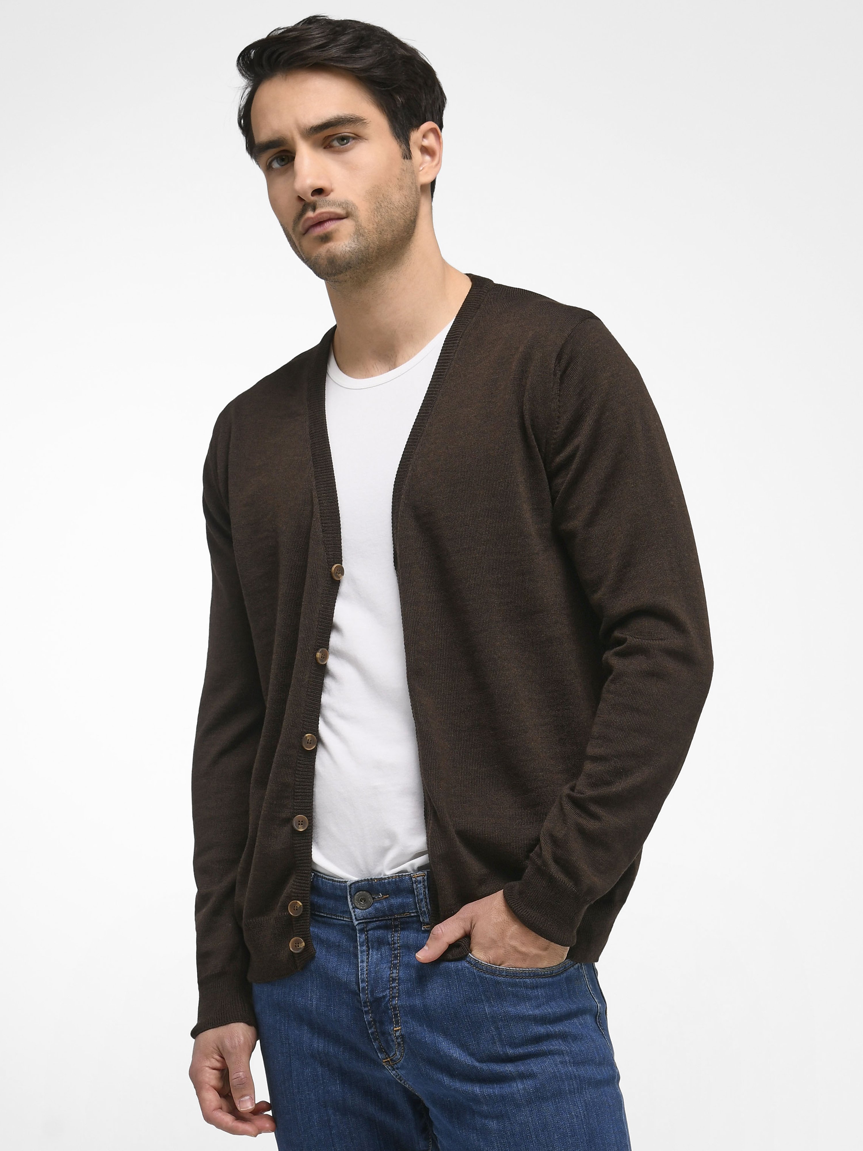 Strickjacke aus 100% Schurrwolle