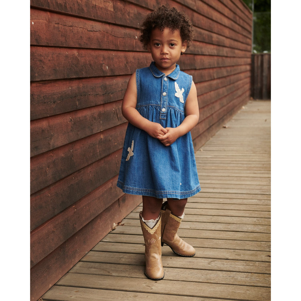 Køb COPENHAGEN COLORS Indigo Blue Washed Denim Kjole W. Crochet Doves