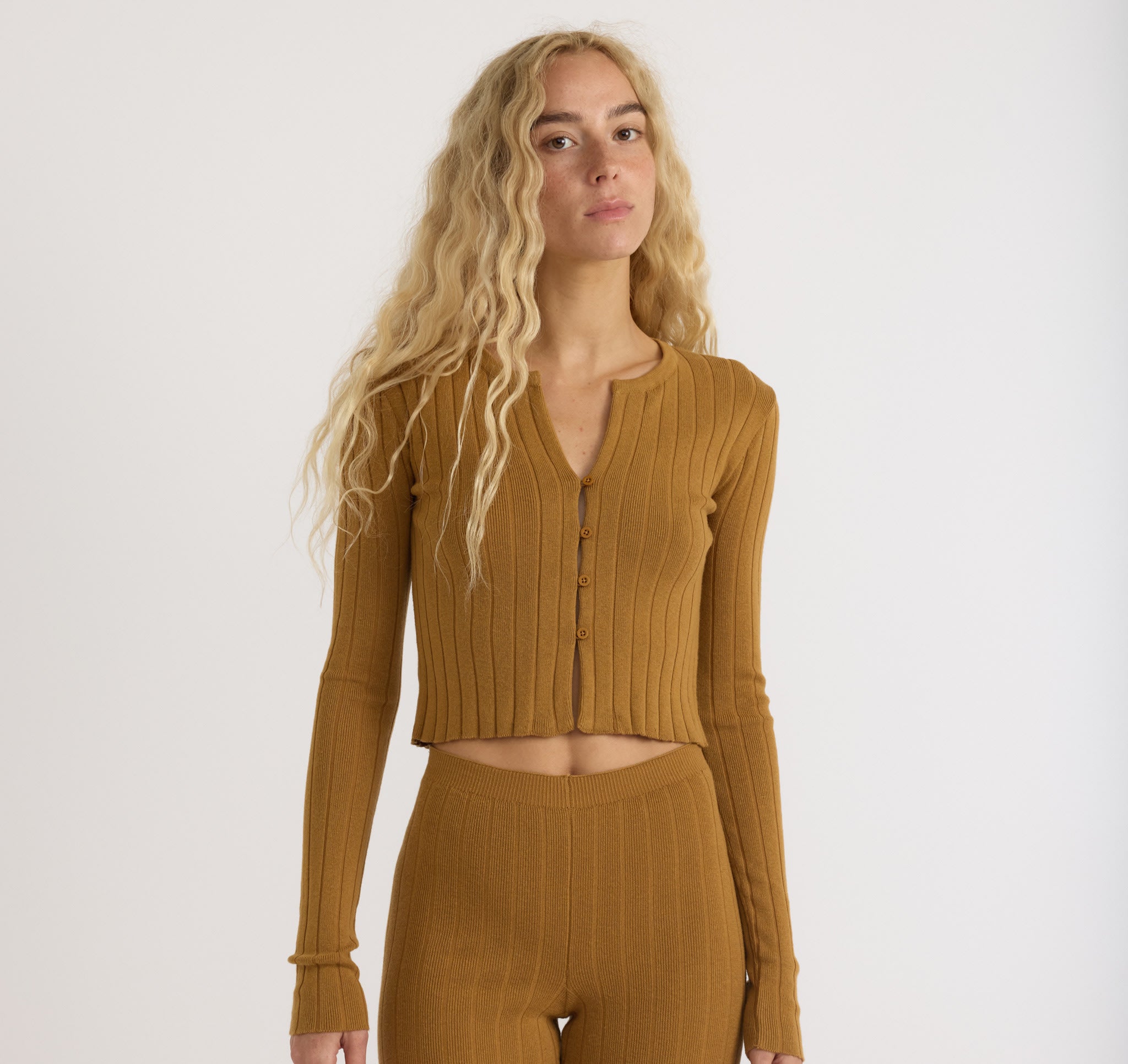 COTTON<br>Soft Knit Rib Crop Cardigan