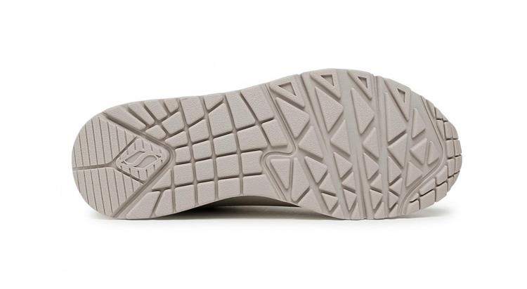 Skechers Women Uno - Stand on Air Sneakers