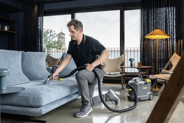 Kärcher Professional Puzzi 8/1 Tæpperenser