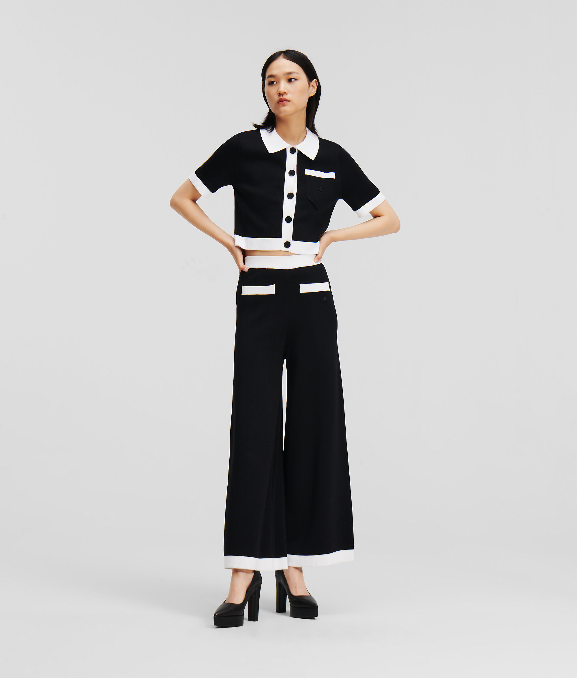 PANTALON AJUSTÉ EN MAILLE