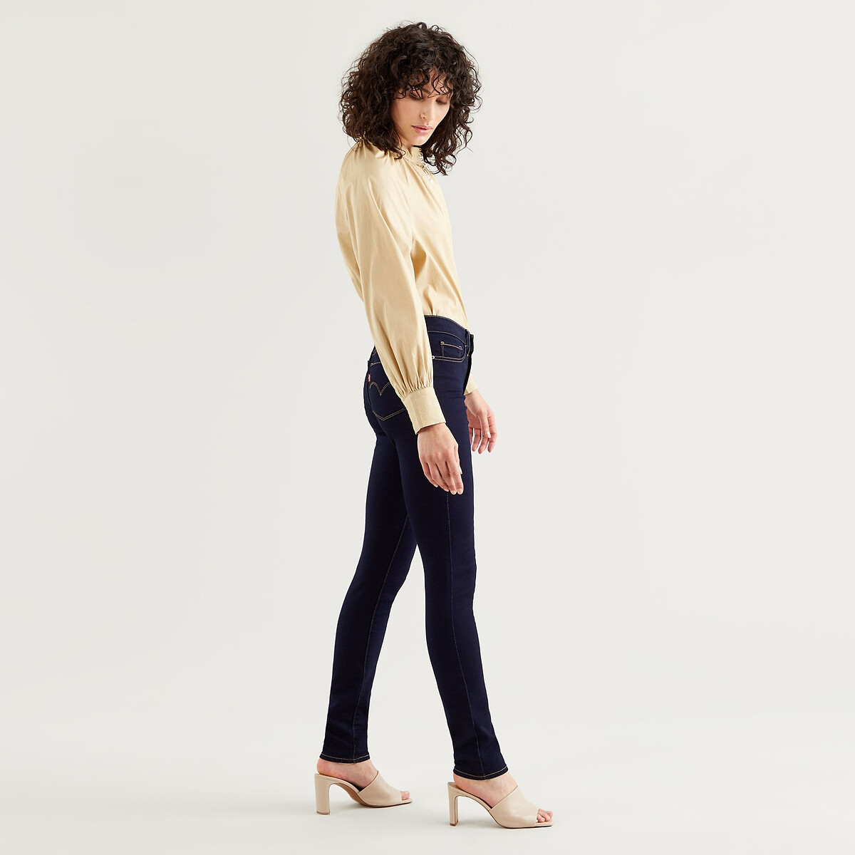 Calça Jeans Skinny Modeladora LEVI'S 311
