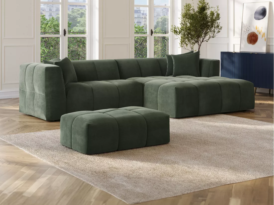 Pouf en velours côtelé vert NAEMIA de Maison Céphy