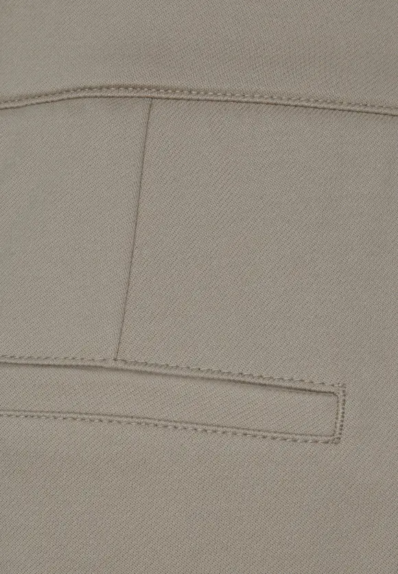 Causal Fit Twill Hose - cool ivory