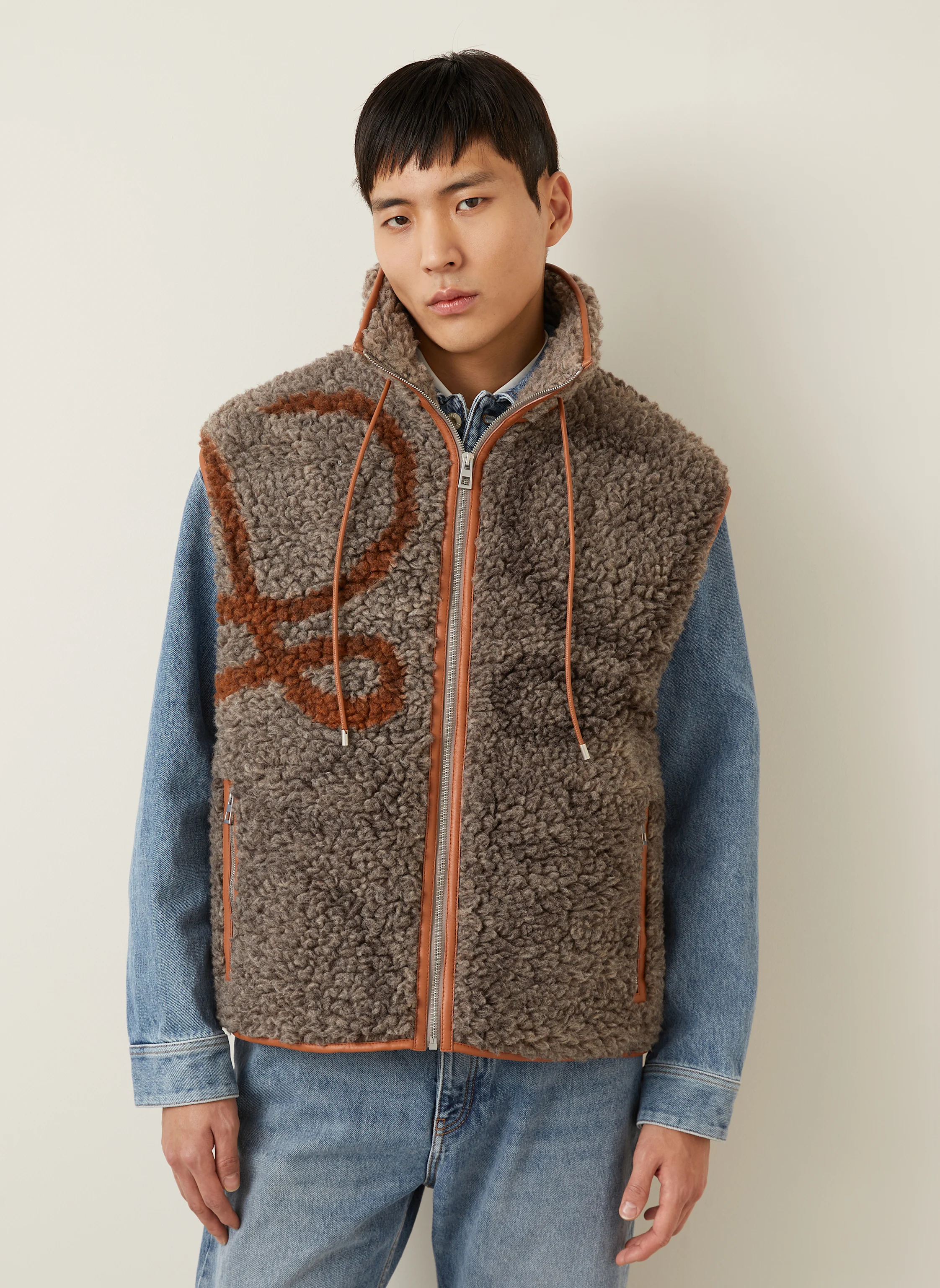 LOEWE Teddyfell-Weste ANAGRAM