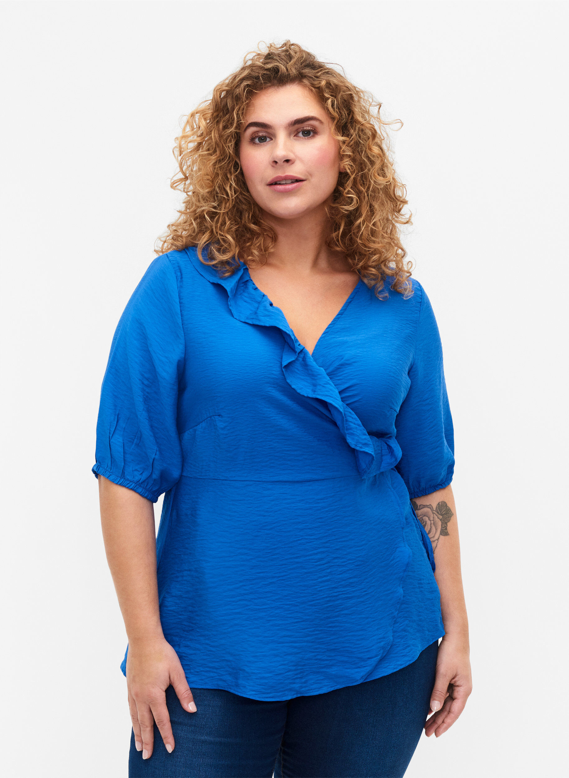 Wrap bluse i viskose med 1/2 ærmer