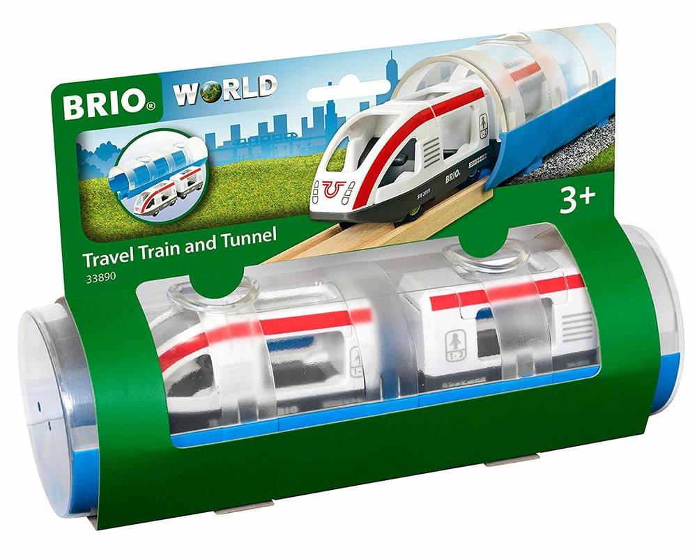 Train de voyageurs et tunnel