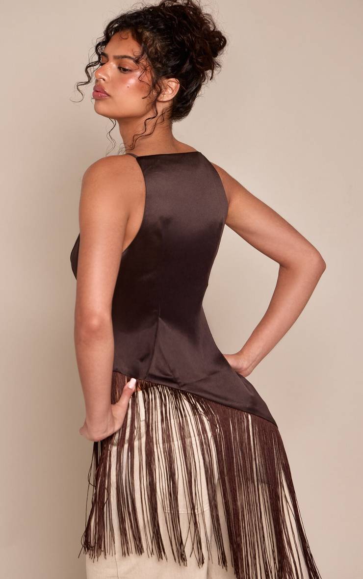 Chocolat Top Asymétrique En Satin À Ourlet À Pompons
