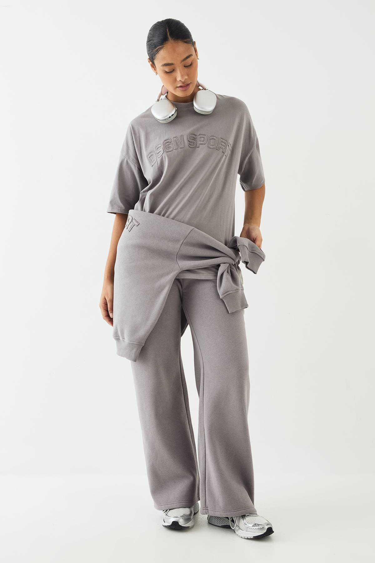 Jogging Jambe Droite avec Appliqué Tissu Assorti DSGN Studio
