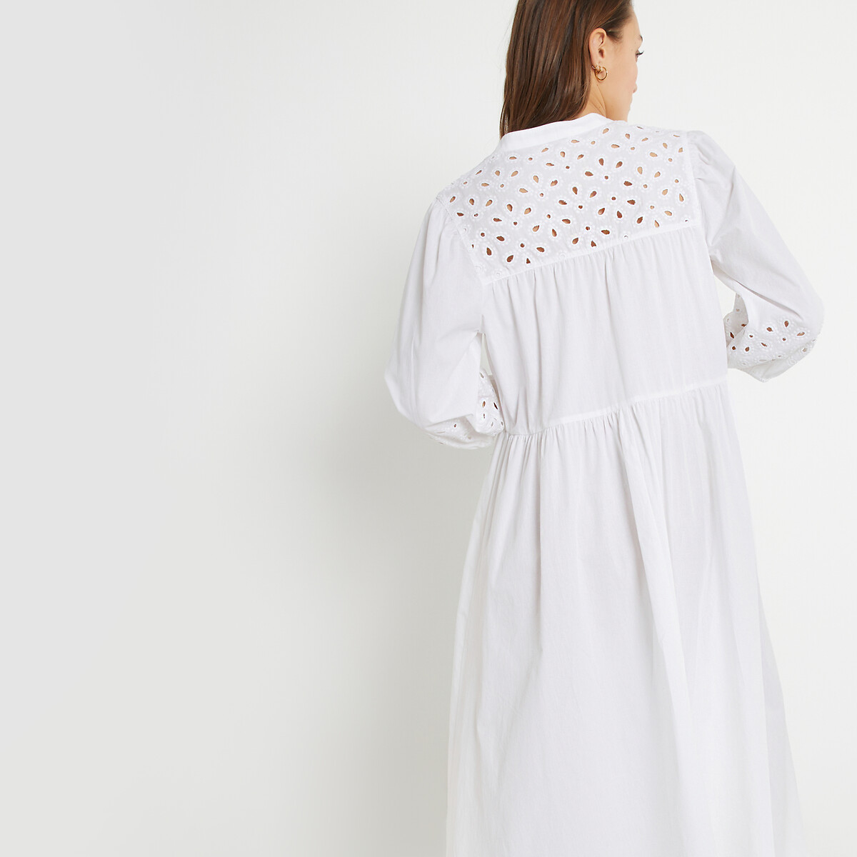COLEÇÕES LA REDOUTE<br>Vestido longo amplo e evasê com bordados
