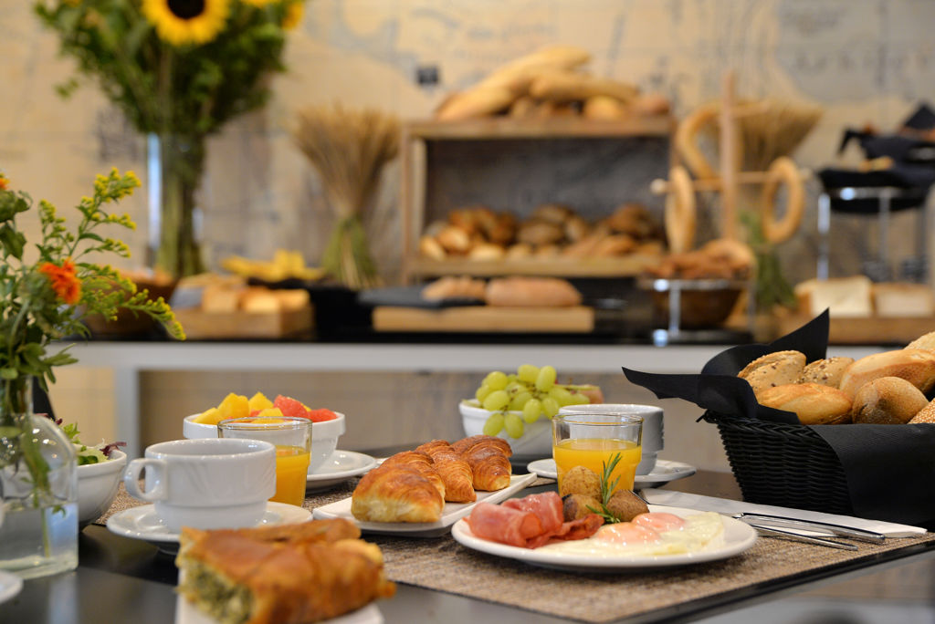 Athenaeum Grand Hotel Logies en ontbijt - Hotel