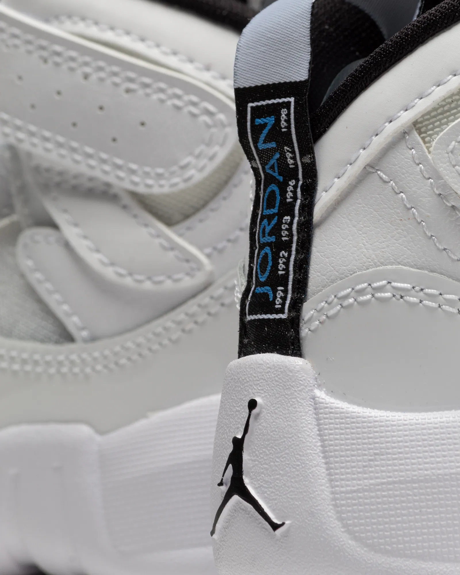 Jordan Jumpman Trey Two (PS)