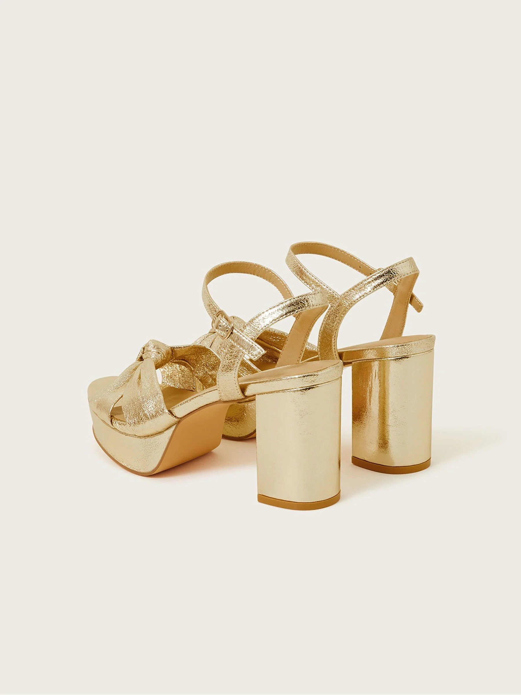 Goud - Monsoon - Metallic sandalen met gedraaide knoop