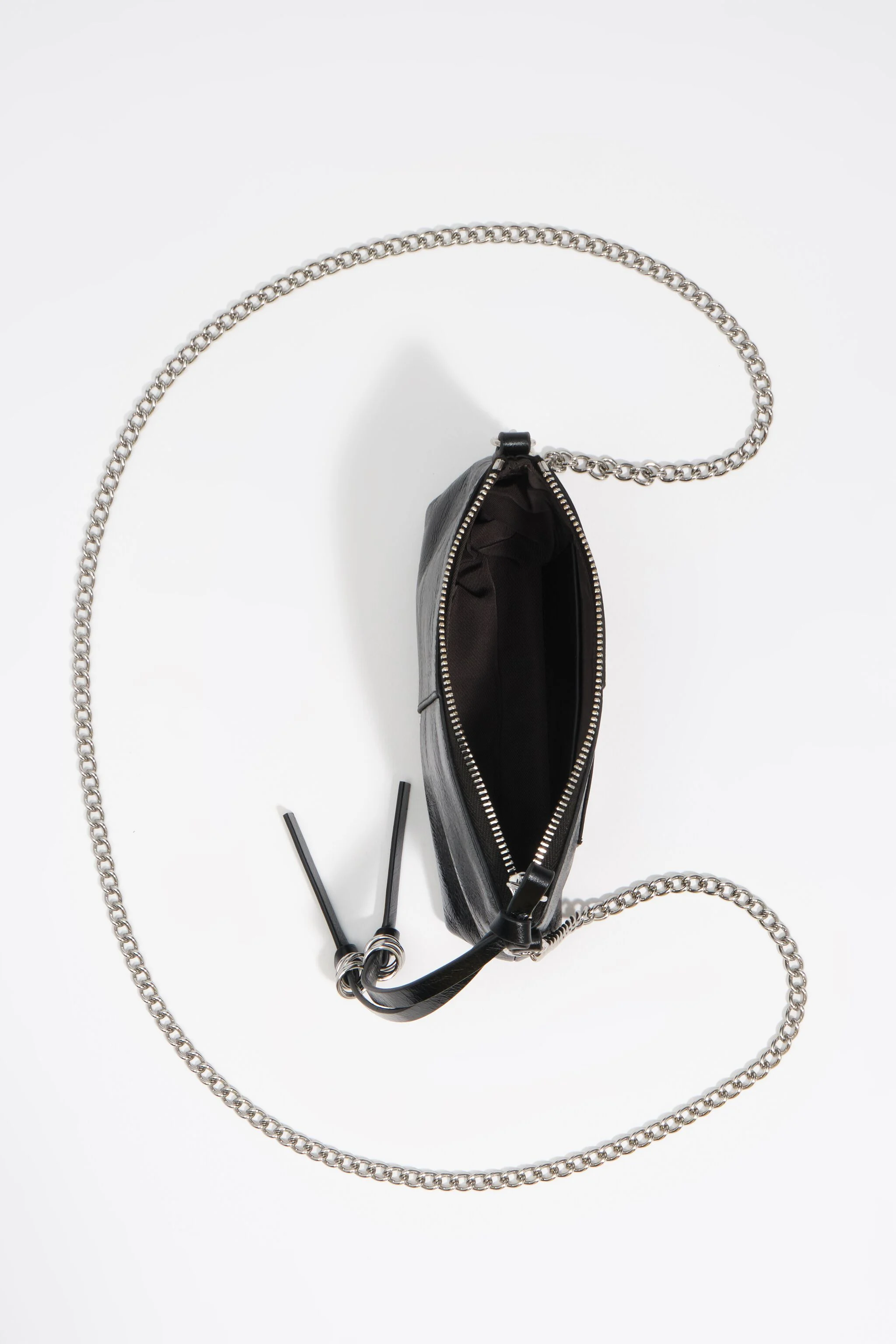 Bolsa pequena de couro preto