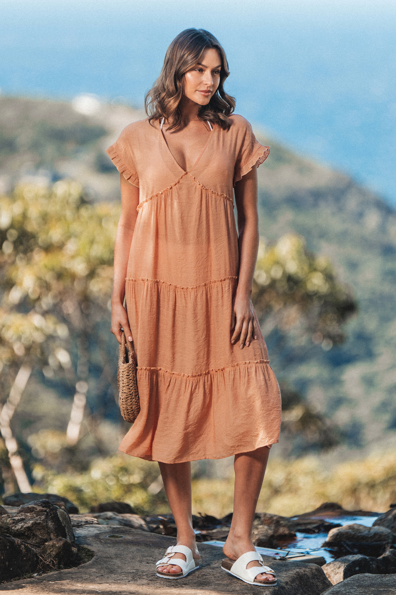 Robe cover up midi à col en V et à volants