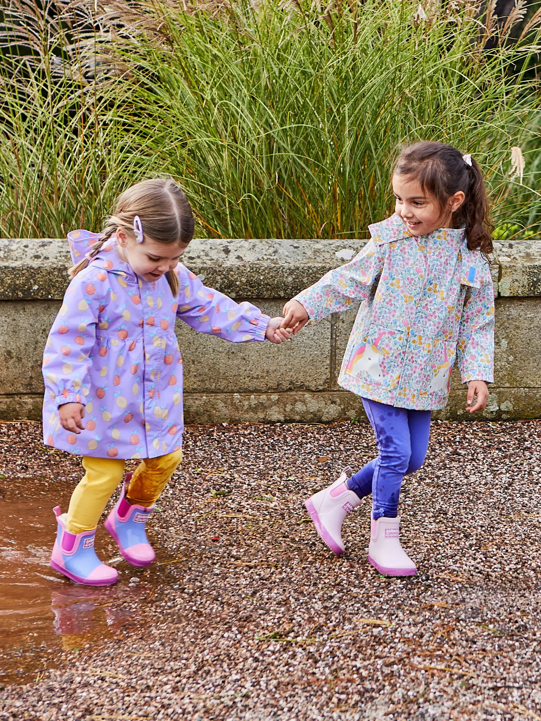 JoJo Maman Bébé - Behaaglijke gevoerde regenlaarzen met kleurvlakken