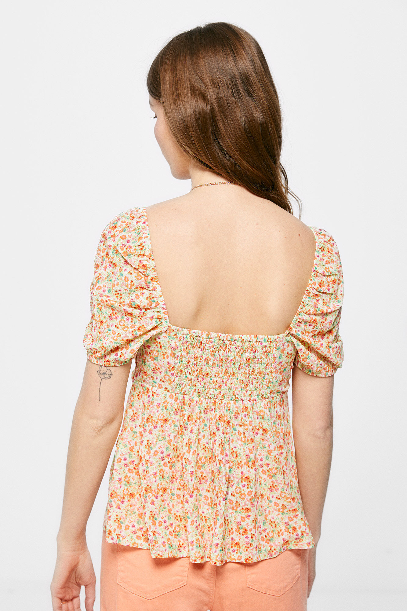 Blusa estampada com decote nó - Estampa verde