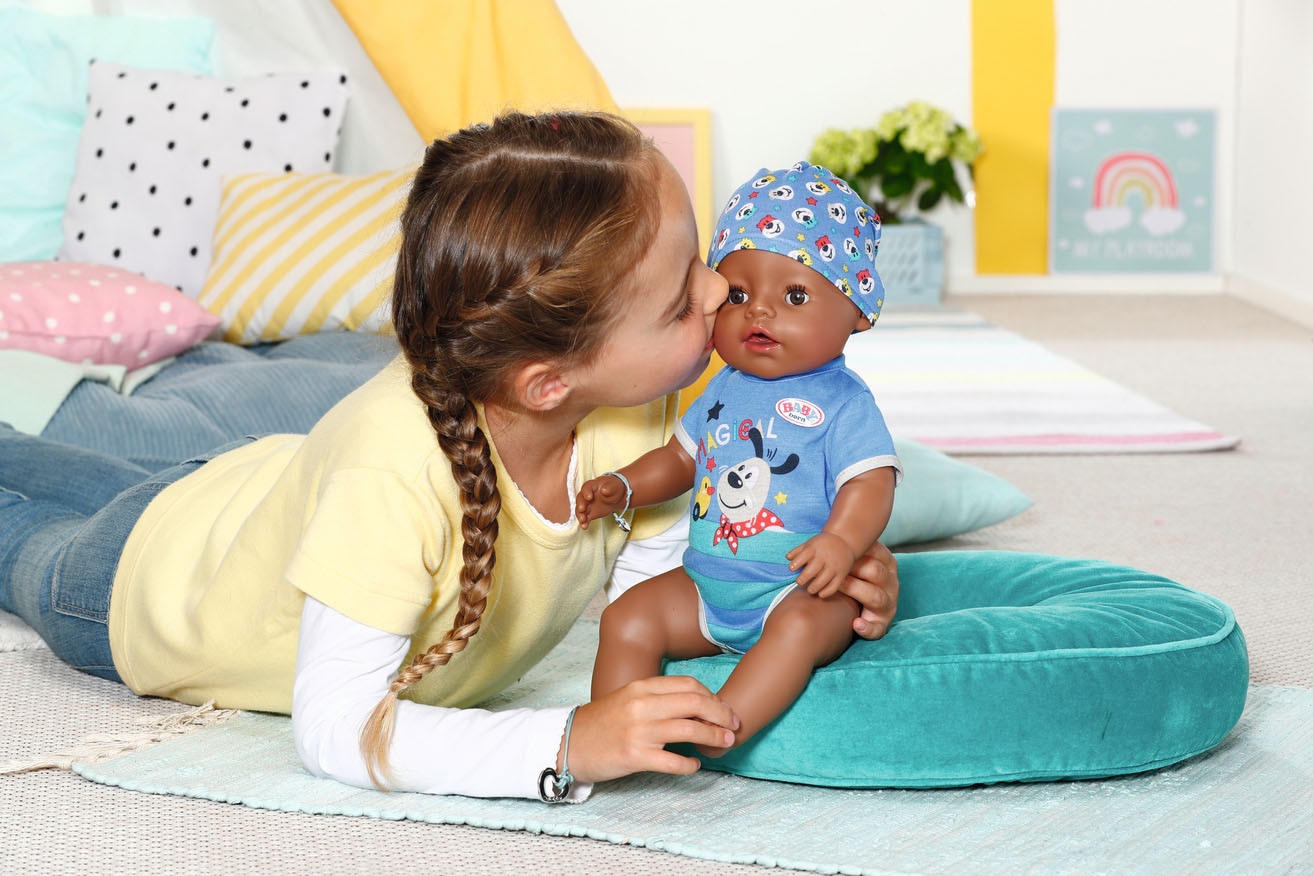 Baby Born Babypuppe »Magic Boy, Dolls of Colour, 43 cm« mit lebensechten Funktionen
