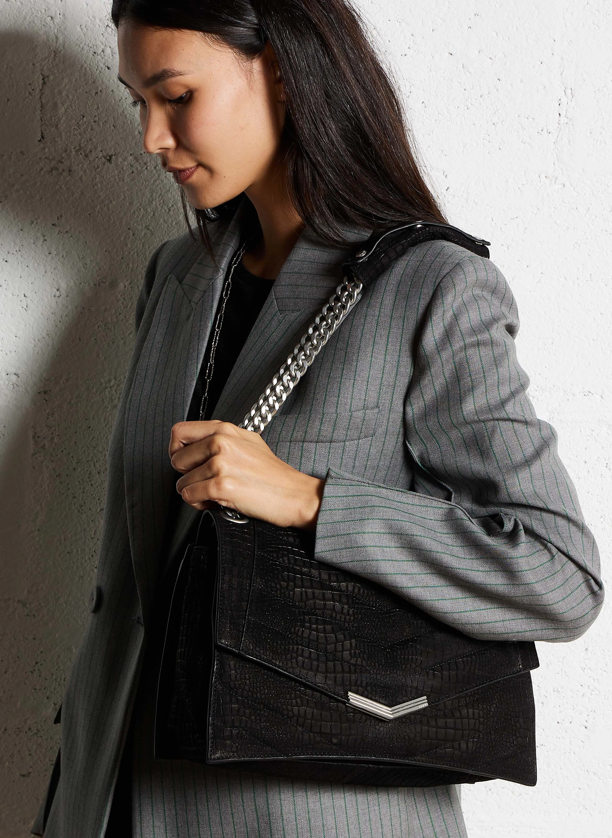 THE ONE - Sac porté épaule en cuir embossé croco | Noir