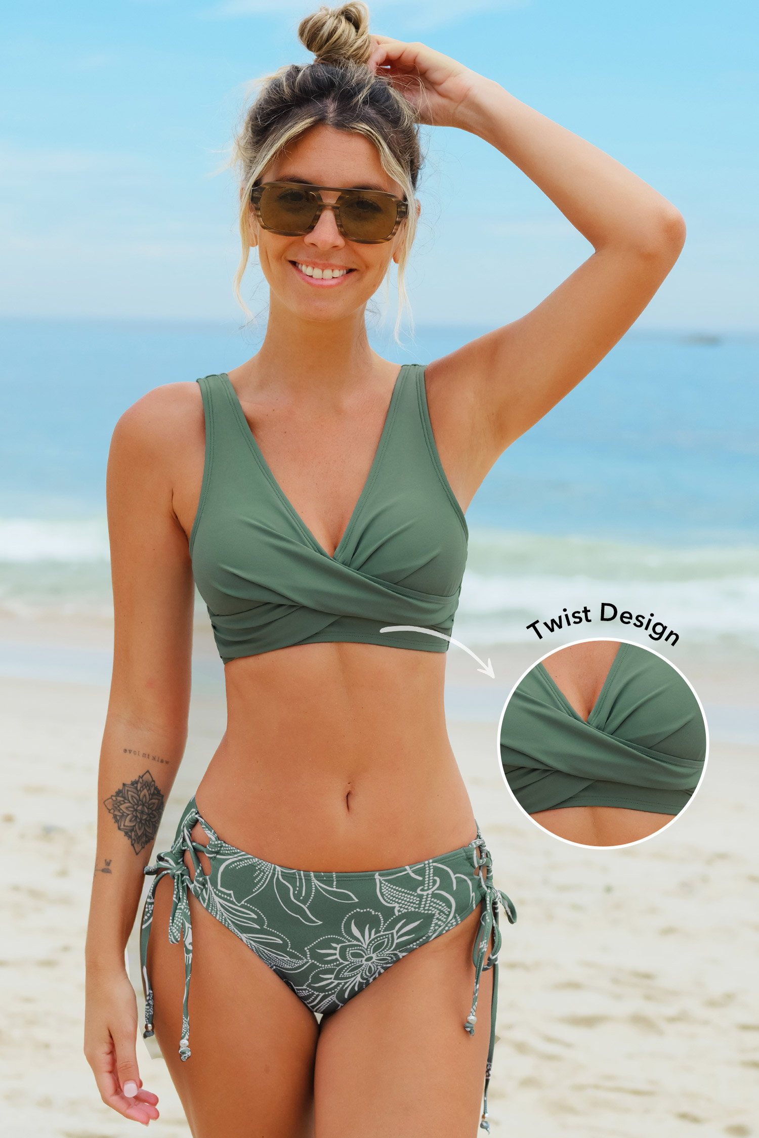 Bikini bralette floral à nouer dans le dos et sur les côtés
