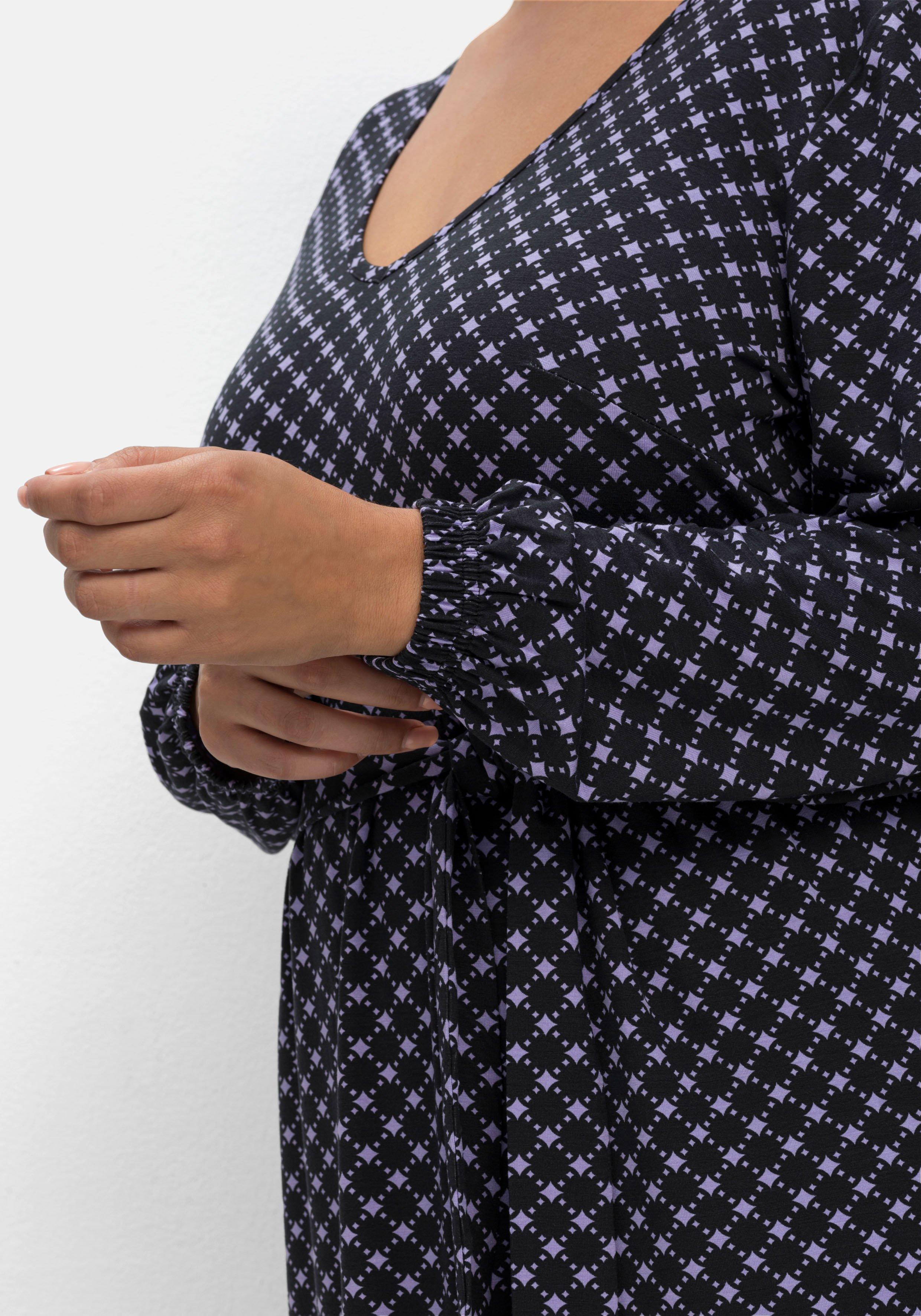 Jerseykleid mit 7/8-Ärmeln und Alloverprint