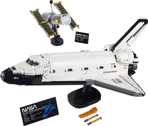 LEGO Creator Expert 10283 NASA Space Shuttle Discovery