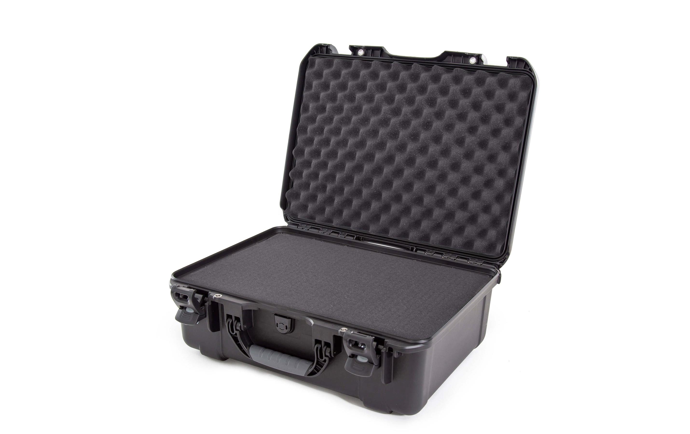 Kunststoffkoffer 940 - mit Schaum Schwarz<br>Leichter, wasserdichter und robuster Hartschalenkoffer