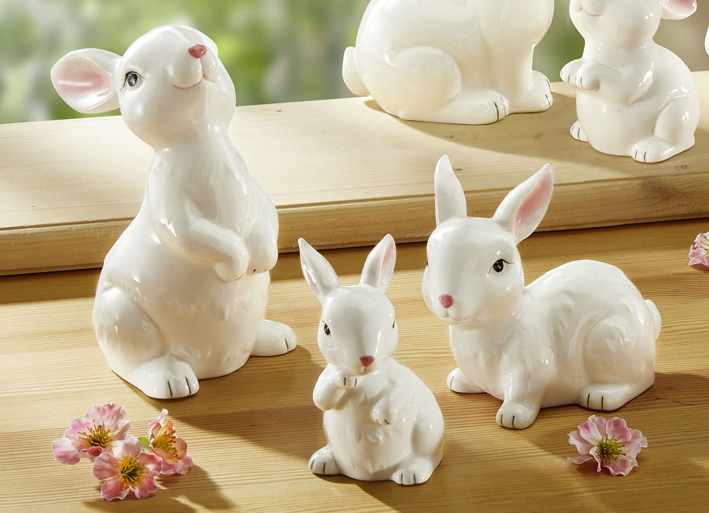 Hasenfiguren aus Keramik