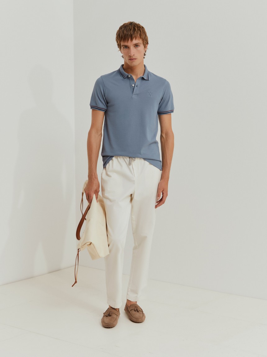 Polo piqué slim fit com riscas