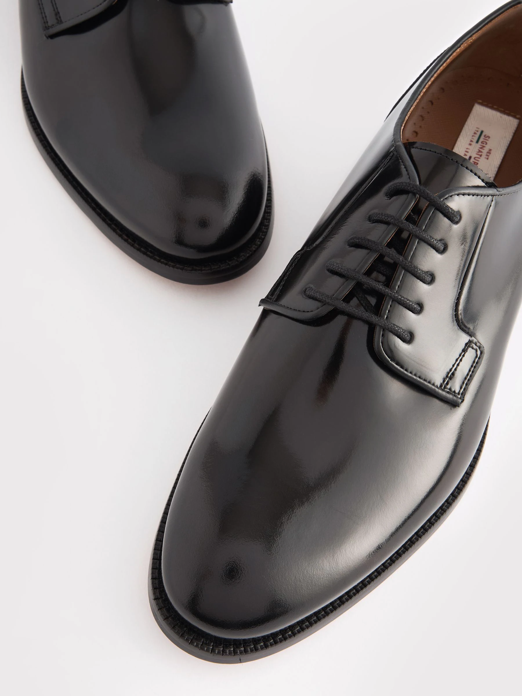 Zwart - Standaard pasvorm - Signature - Derby-schoenen met leren zool