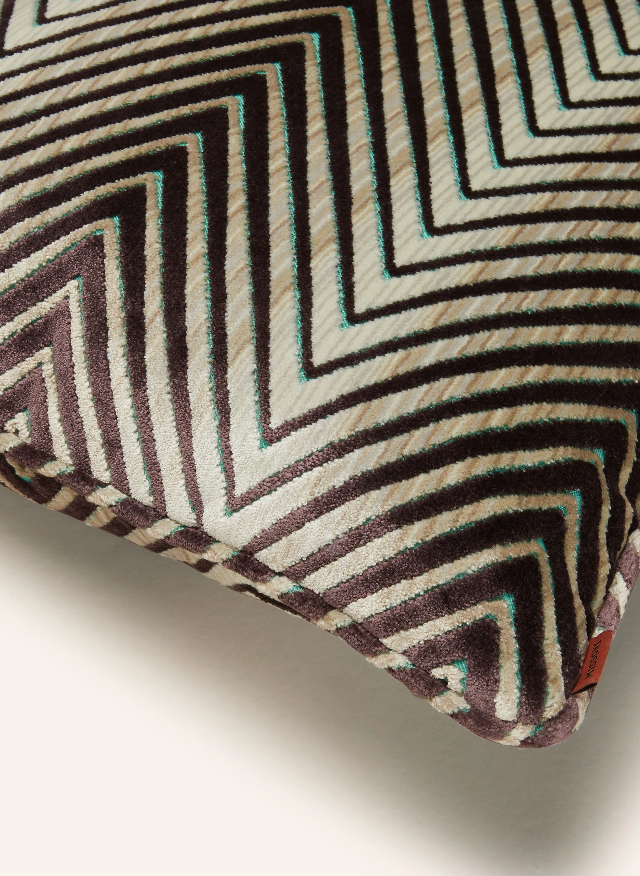 MISSONI Home Dekokissen ZIGGY aus Samt mit Daunenfüllung