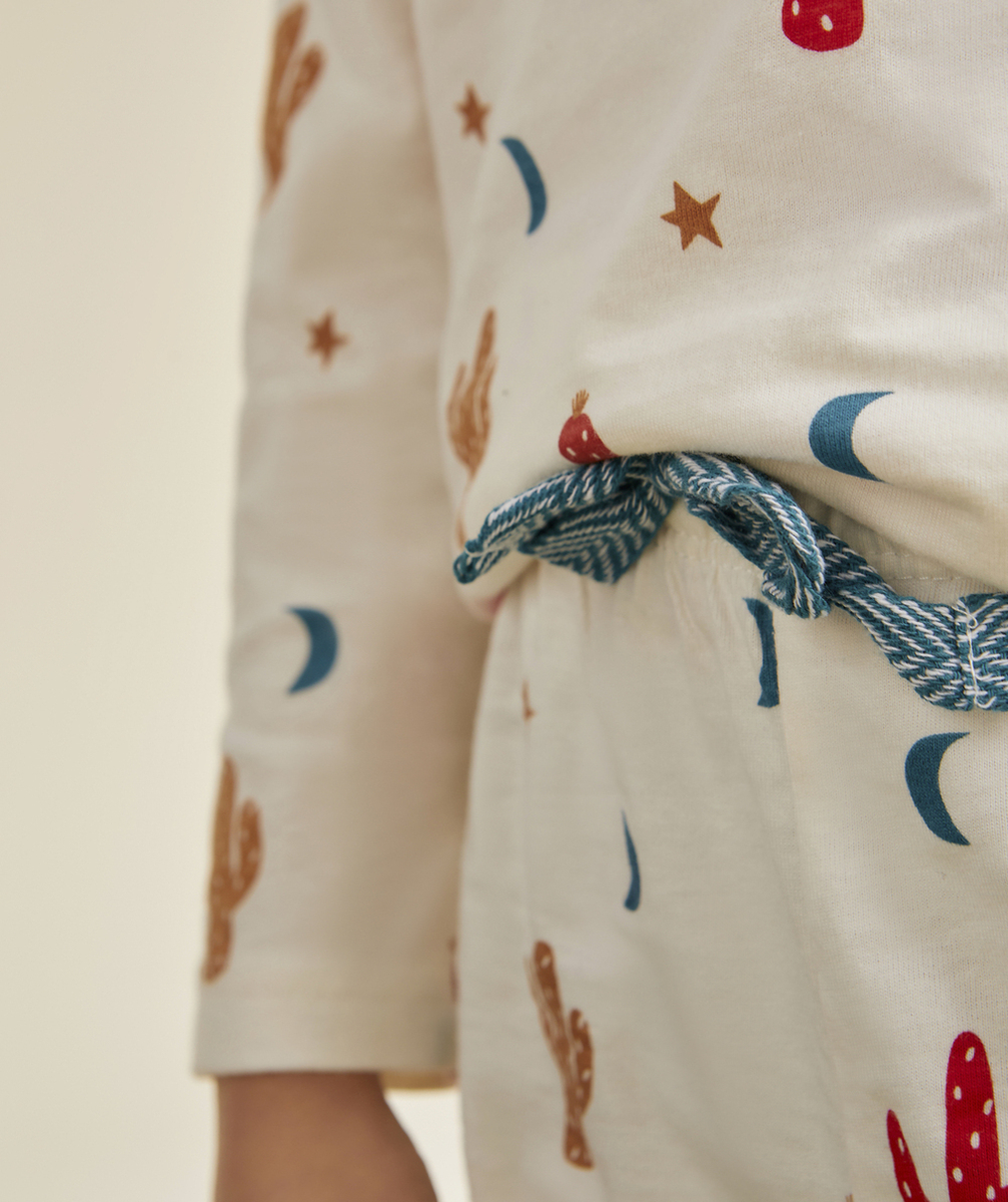 PYJAMA GARÇON EN COTON BIO ÉCRU AVEC IMPRIMÉ CACTUS ET LUNE COLORÉ