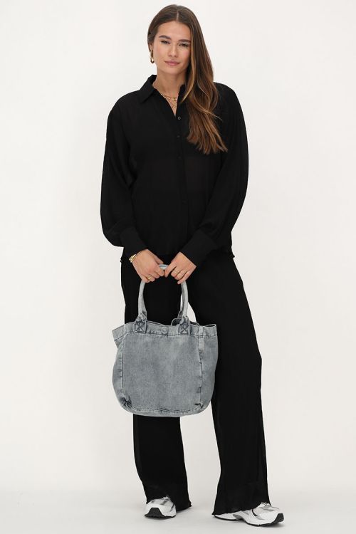 Zwarte oversized plissé blouse