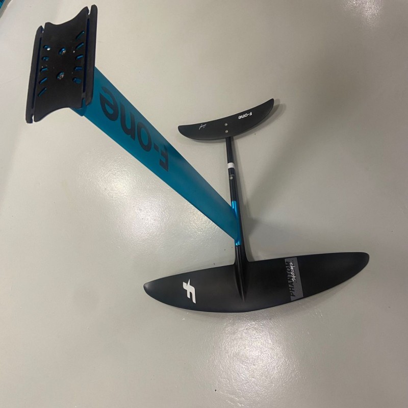 Foil Complet F-One Occasion Phantom carbon 940cm2 - The Corner Shop