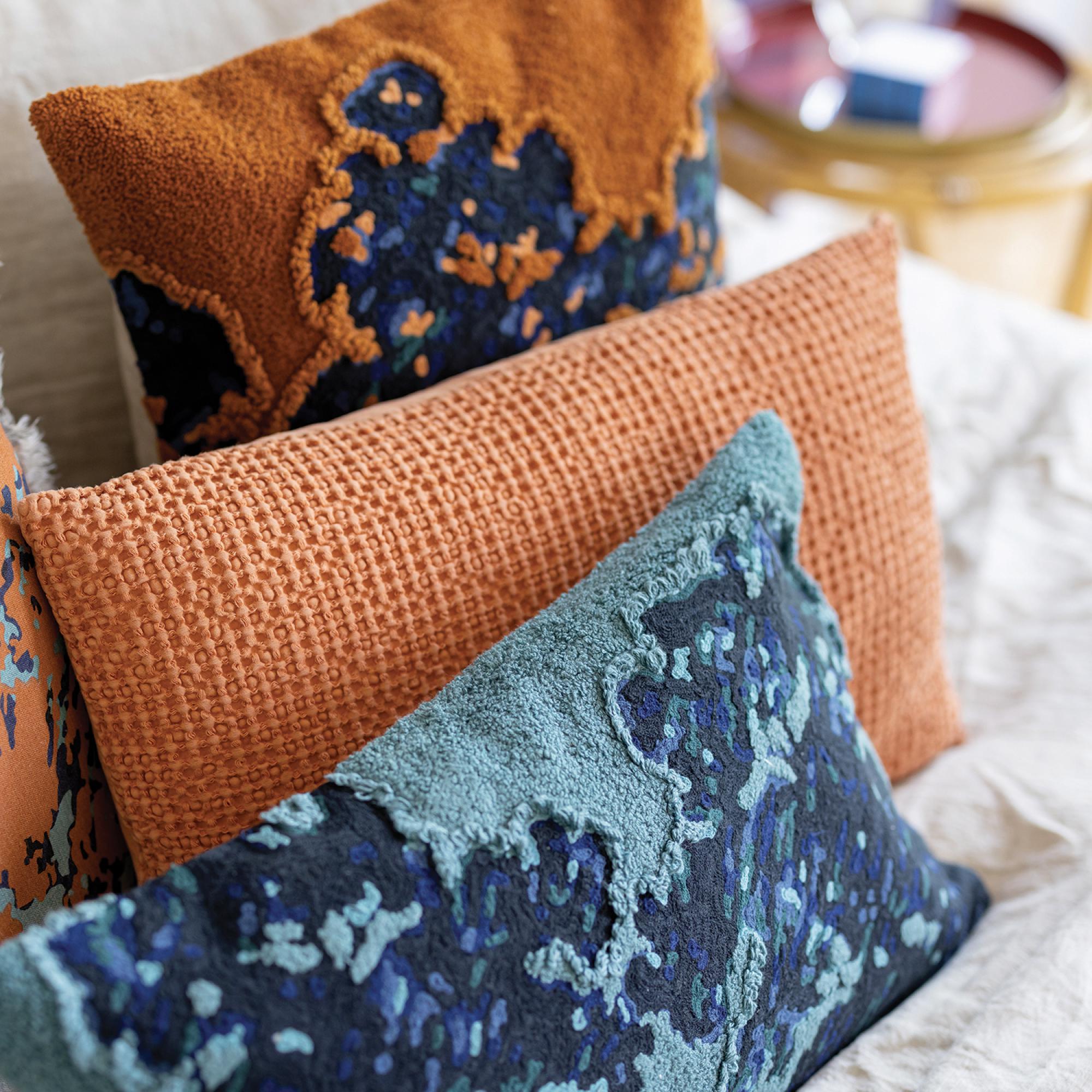 Coussin stonewashed maia citrouille 30 x 50 cm