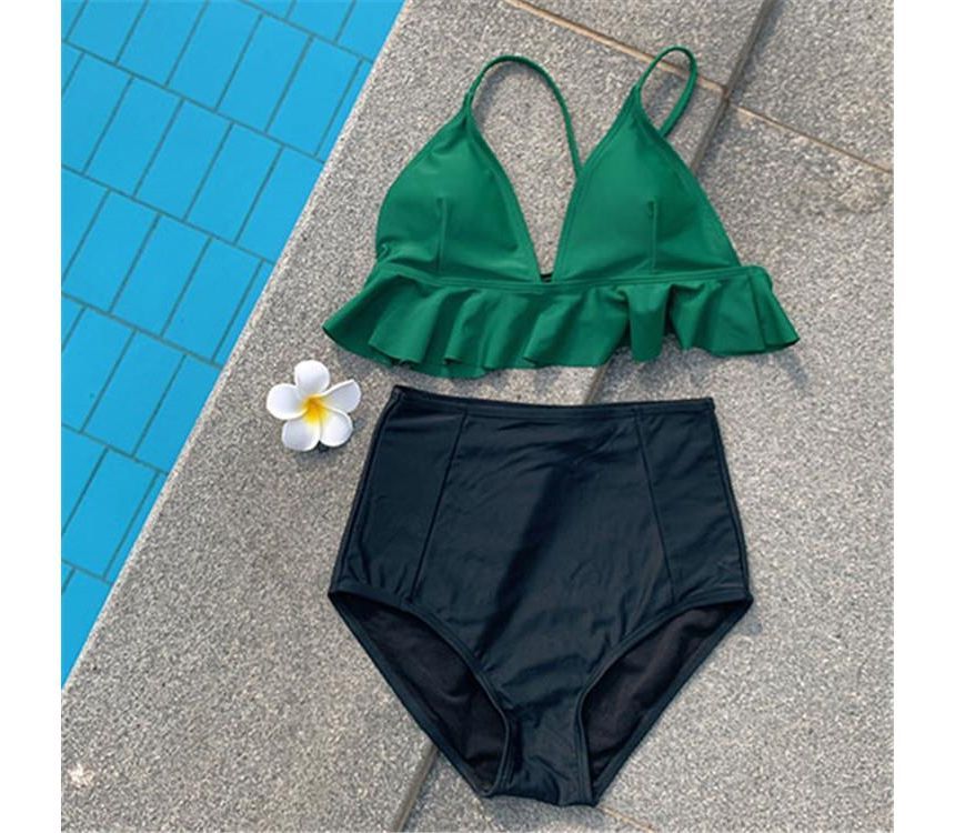 Honolulu - Set: Tankinitop met ruches en hoge taille