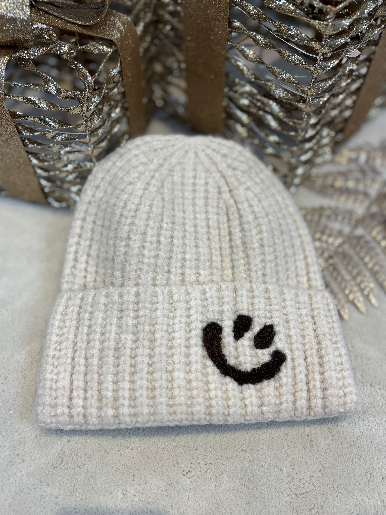 Smiley Muts - Beige