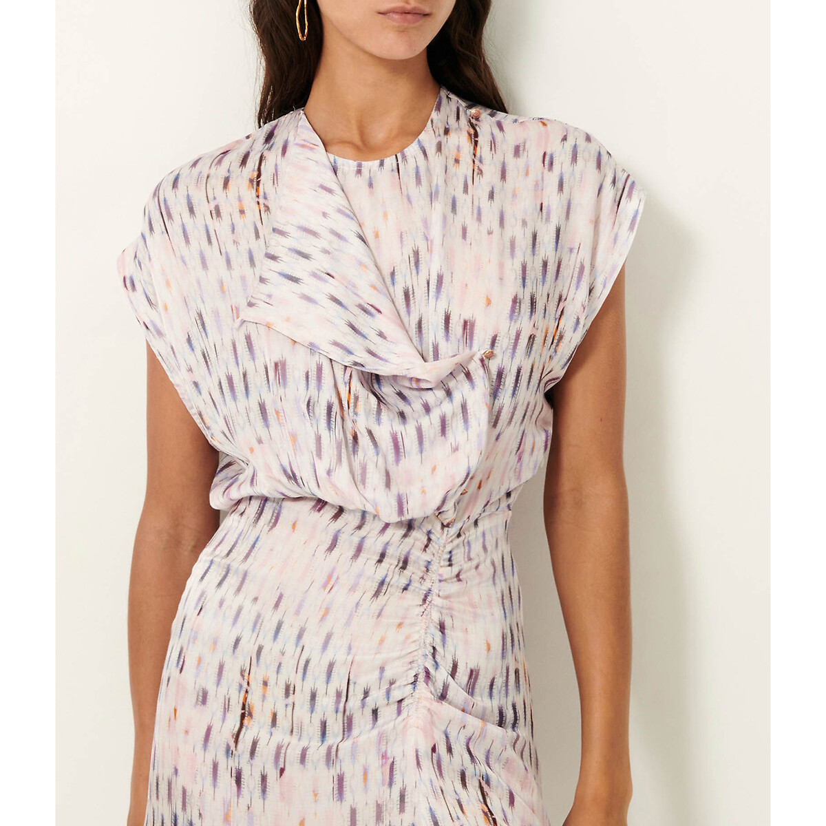 SESSUN<br>Vestido midi estampado com mangas curtas BUENASERA