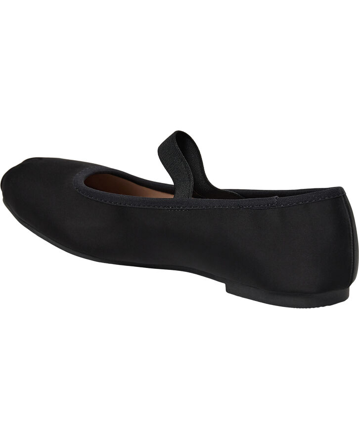 Shoe Biz Tacoma Black