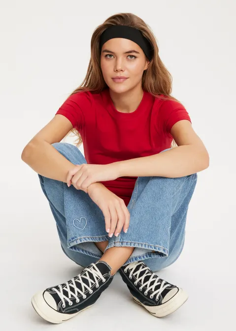 Nauwsluitend t-shirt rood (ROO)