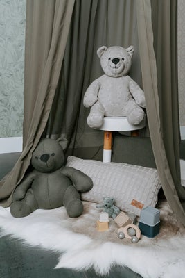Baby's Only Baldakin, Khaki